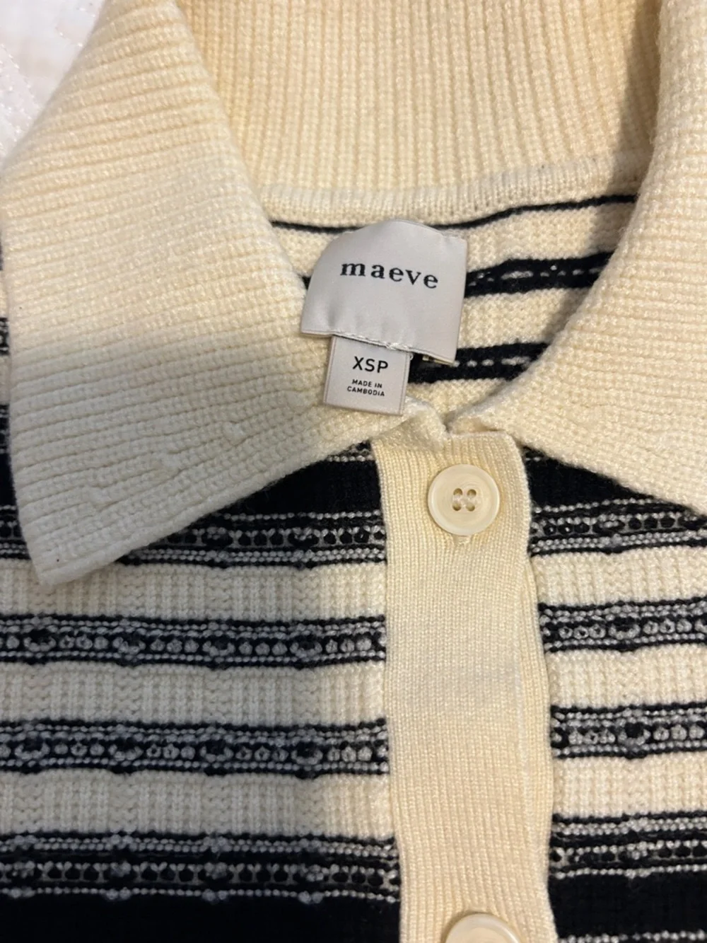 Anthropologie Ivory and Black Striped Short-Sleeve Polo Cardigan with Teal Trim - Picture 2 of 4